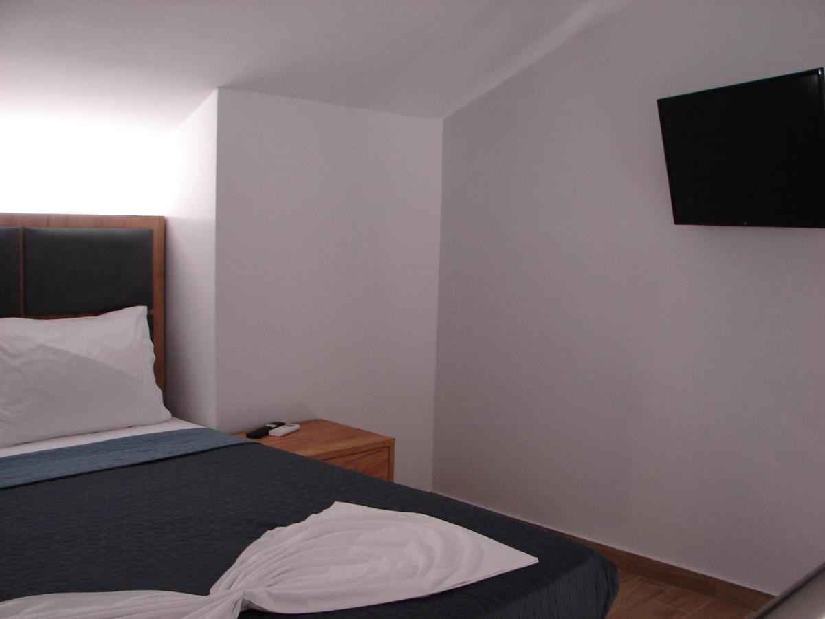 Aparthotel Four Reasons Paralía Esterno foto