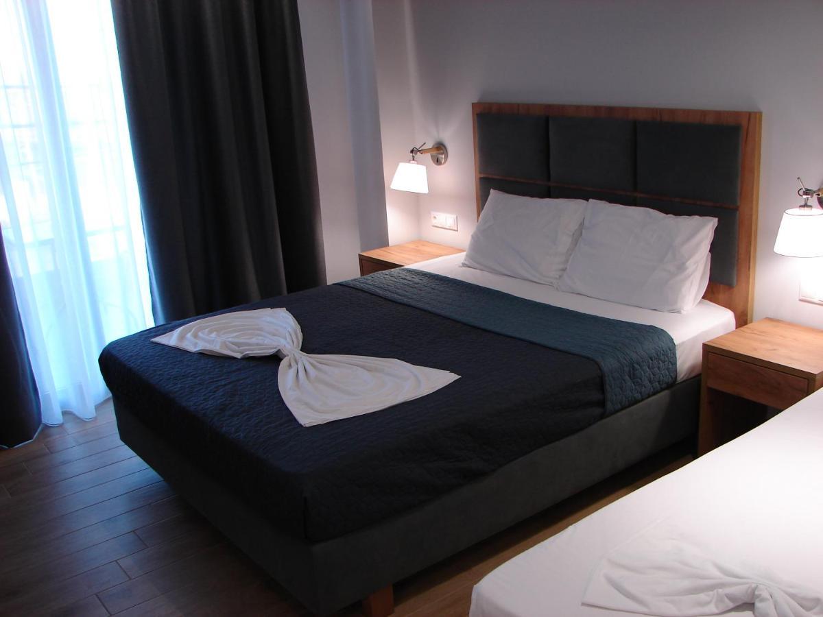 Aparthotel Four Reasons Paralía Esterno foto