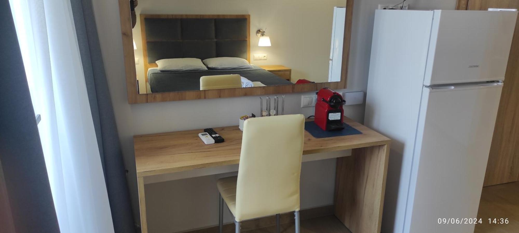 Aparthotel Four Reasons Paralía Esterno foto